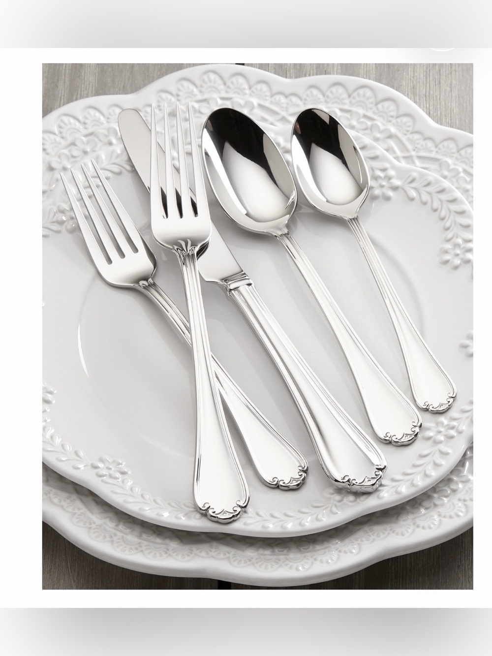 Lenox Chelse Muse 65-Piece Flatware Set
- 65pcs, MISSING ONE DINNER FORK!